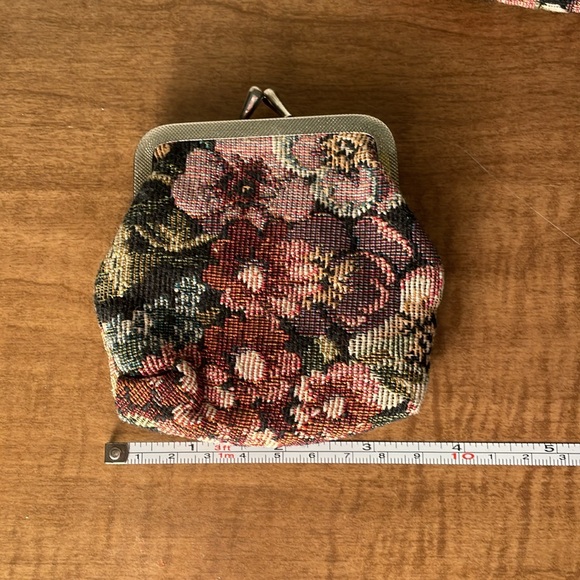 Vintage Clutch & Coin Purse - Picture 10 of 10